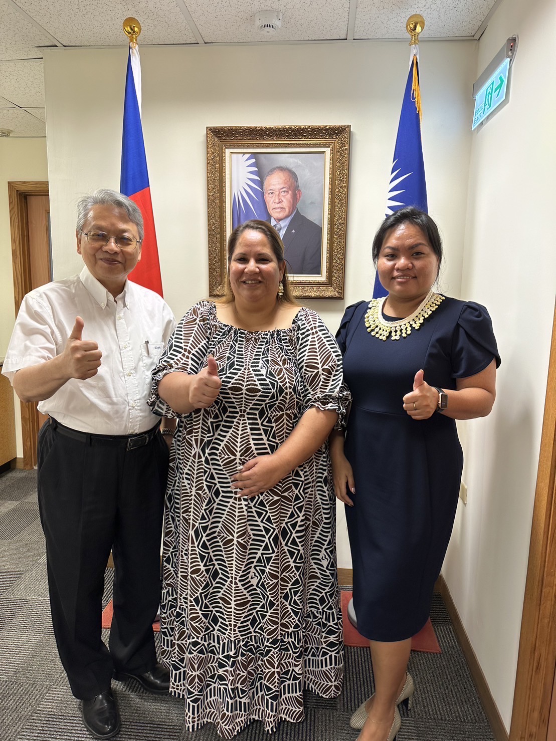 令狐榮達常務理事訪馬紹爾駐中華民國大使館| Association of Foreign Relations 社團法人對外關係協會