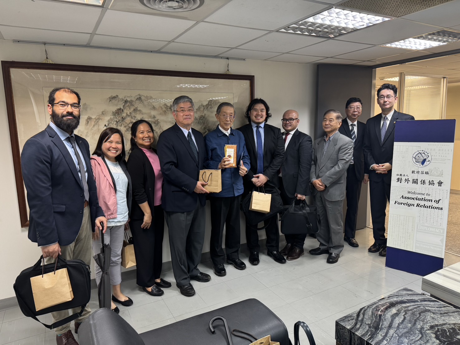 New Zealand Scholars Visit ARF