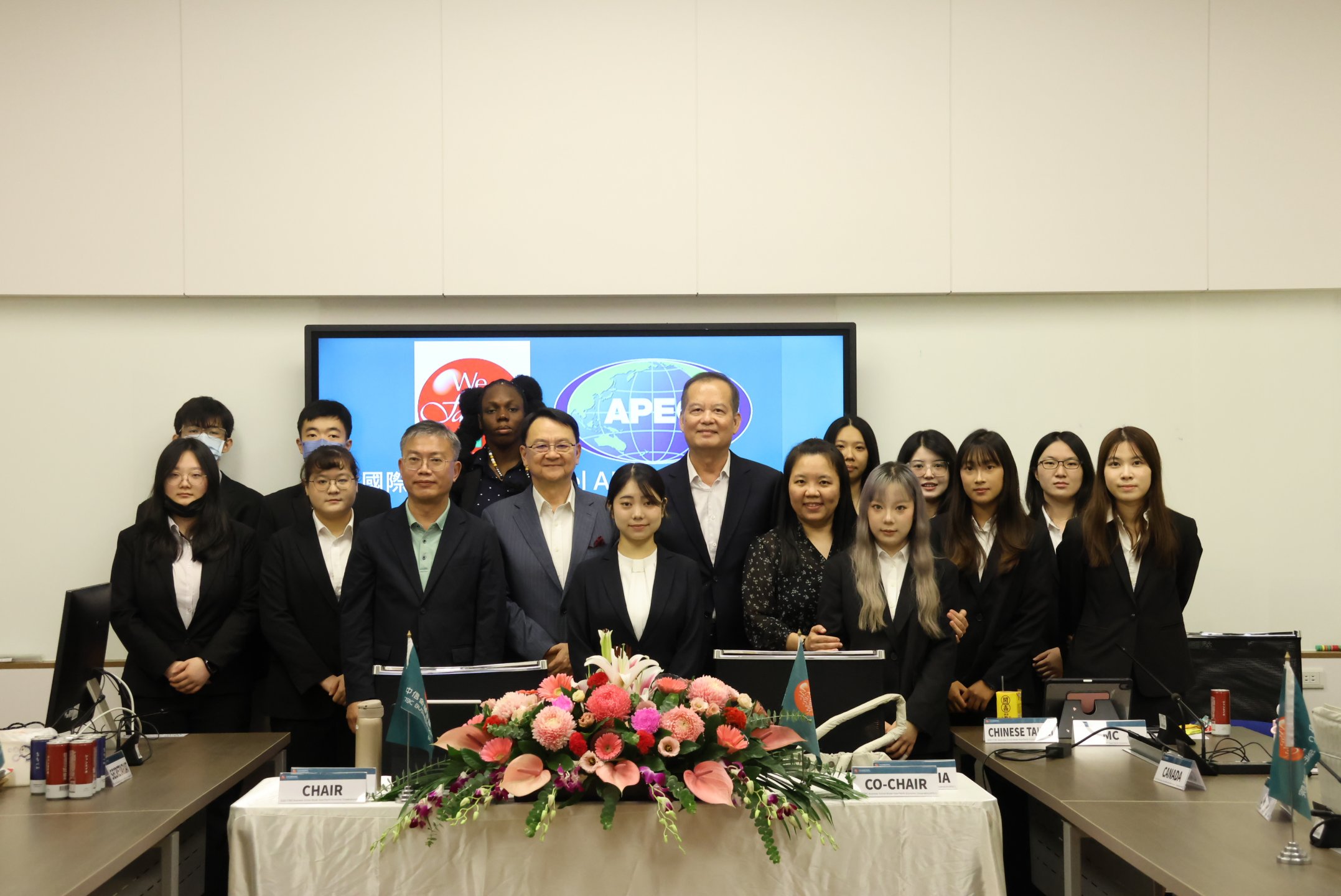 Model APEC Course in CTBS Business School
